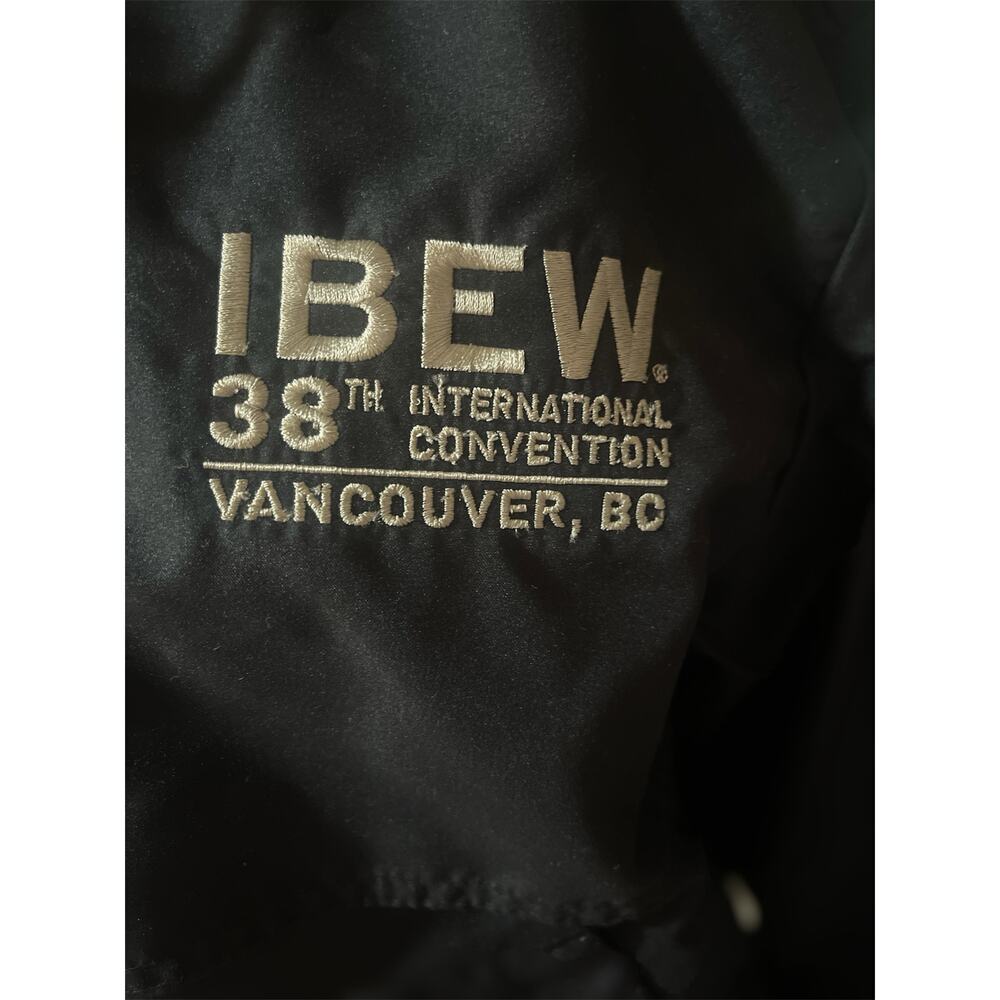NWOT King Louie America IBEW  38th International‎ Convention  Unisex SM Jacket - Picture 7 of 13